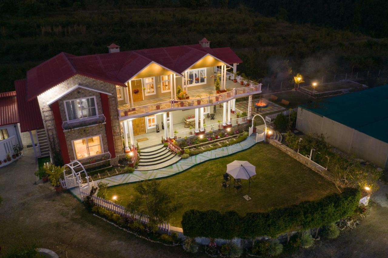 Stayvista At Silveroaks Cottage Dehradun Esterno foto