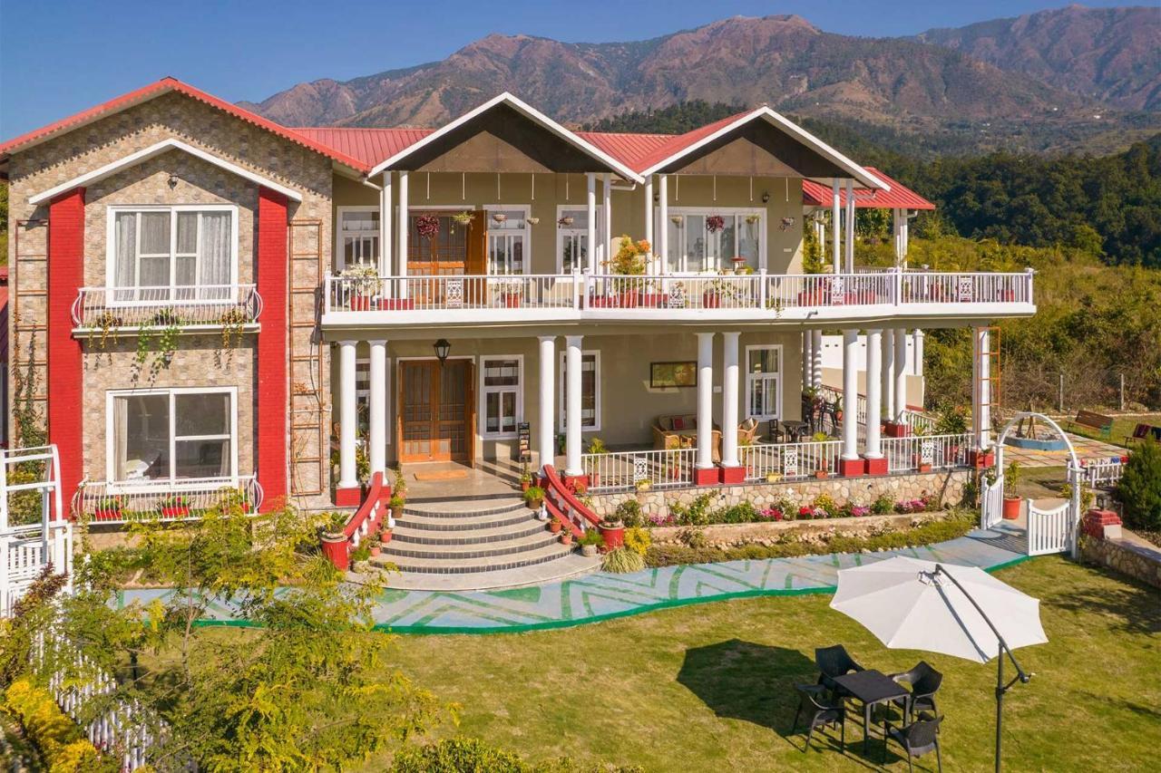 Stayvista At Silveroaks Cottage Dehradun Esterno foto